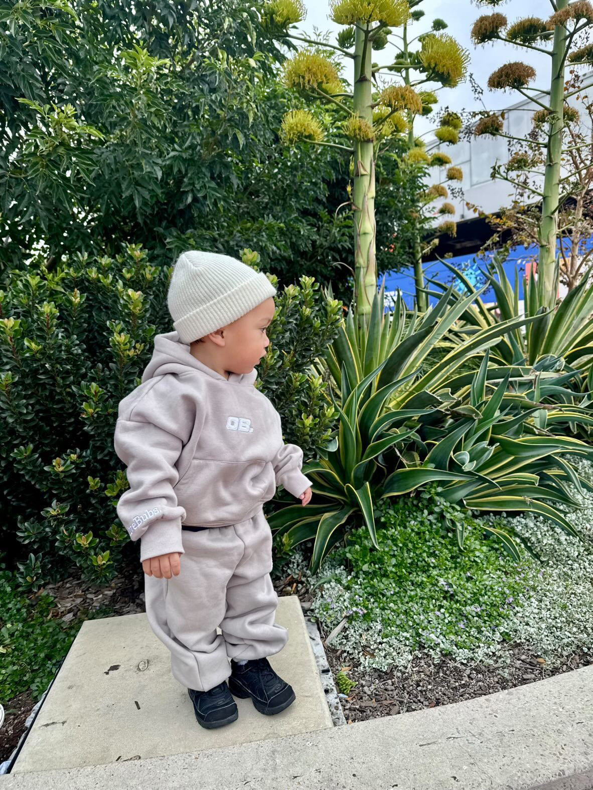 OB APPLIQUE GREY/WHITE SET
