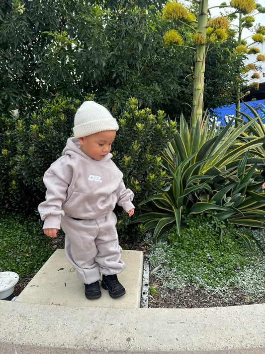 OB APPLIQUE GREY/WHITE SET